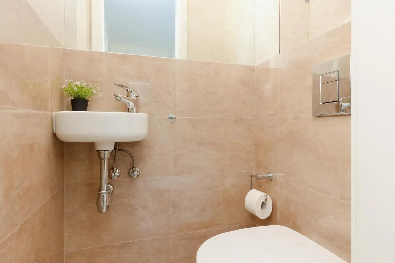 Warsaw City Center Zurawia By Noclegi Renters Polonia